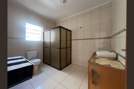 Banheiro de casa à venda com 2 quartos, 244m² em Vila Dom Pedro Ii, São Paulo