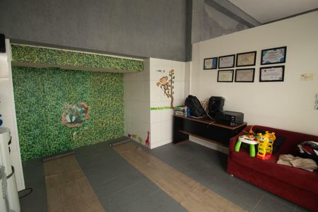 Casa à venda com 150m², 3 quartos e 1 vagaGaragem