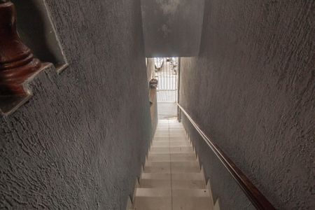 Casa à venda com 150m², 3 quartos e 1 vagaEscada