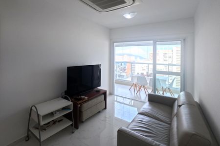 Sala de apartamento para alugar com 3 quartos, 100m² em Gonzaga, Santos