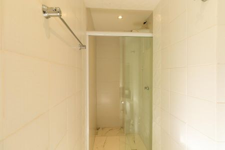 Apartamento para alugar com 220m², 4 quartos e 2 vagasBanheiro de serviço