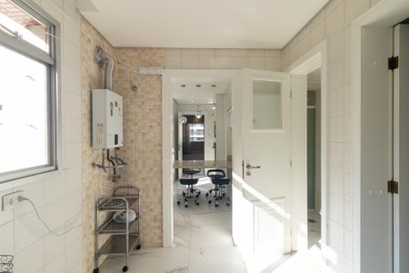 Apartamento para alugar com 220m², 4 quartos e 2 vagasÁrea de Serviço