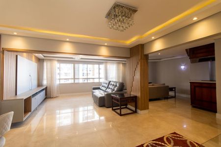 Apartamento para alugar com 220m², 4 quartos e 2 vagasSala de TV