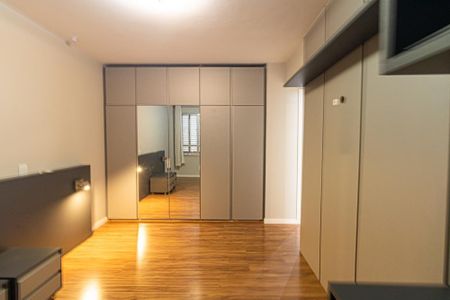 Apartamento para alugar com 220m², 4 quartos e 2 vagasSuíte 1