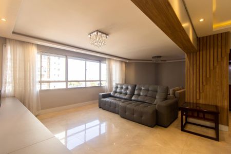 Apartamento para alugar com 220m², 4 quartos e 2 vagasSala de TV