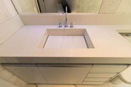 Apartamento para alugar com 220m², 4 quartos e 2 vagasBanheiro da Suíte 2