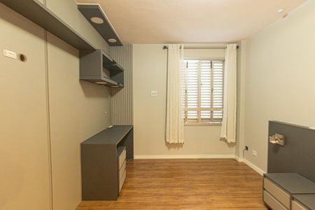 Apartamento para alugar com 220m², 4 quartos e 2 vagasSuíte 1