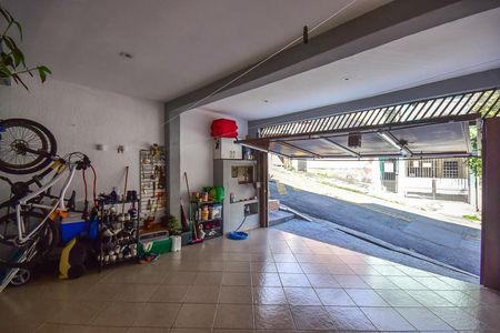 Casa à venda com 110m², 2 quartos e 2 vagasGaragem