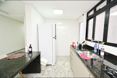 Apartamento à venda com 87m², 2 quartos e 1 vaga Apartamento à venda com 87m², 2 quartos e 1 vagaCozinha