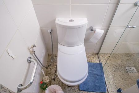 Apartamento à venda com 123m², 3 quartos e 2 vagas Apartamento à venda com 123m², 3 quartos e 2 vagasBanheiro Suíte