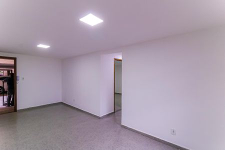 Sala de apartamento para alugar com 1 quarto, 45m² em Méier, Rio de Janeiro