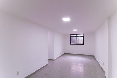 Sala de apartamento para alugar com 1 quarto, 45m² em Méier, Rio de Janeiro