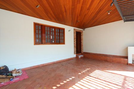 Casa à venda com 180m², 3 quartos e 2 vagasGaragem