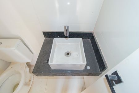 Apartamento à venda com 44m², 2 quartos e sem vagaDetalhe - Banheiro