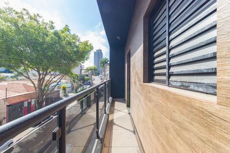 Apartamento à venda com 44m², 2 quartos e sem vaga Apartamento à venda com 44m², 2 quartos e sem vagaVaranda