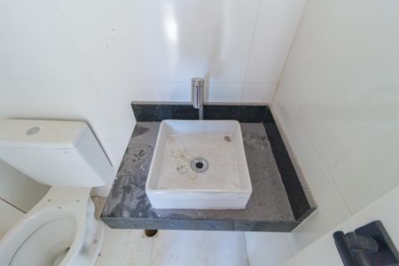 Apartamento à venda com 44m², 2 quartos e sem vaga Apartamento à venda com 44m², 2 quartos e sem vagaDetalhe - Banheiro