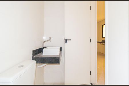 Apartamento à venda com 48m², 2 quartos e sem vaga Apartamento à venda com 48m², 2 quartos e sem vagaBanheiro