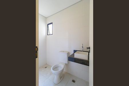 Apartamento à venda com 48m², 2 quartos e sem vaga Apartamento à venda com 48m², 2 quartos e sem vagaBanheiro