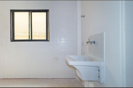 Apartamento à venda com 48m², 2 quartos e sem vaga Apartamento à venda com 48m², 2 quartos e sem vagaÁrea de Serviço