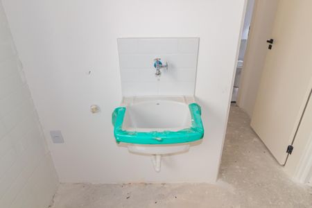 Apartamento à venda com 48m², 2 quartos e sem vaga Apartamento à venda com 48m², 2 quartos e sem vagaDetalhe - Área de Serviço