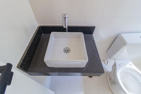 Apartamento à venda com 48m², 2 quartos e sem vaga Apartamento à venda com 48m², 2 quartos e sem vagaDetalhe Banheiro - Suíte