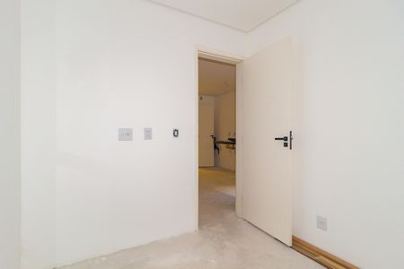 Apartamento à venda com 30m², 1 quarto e sem vaga Apartamento à venda com 30m², 1 quarto e sem vagaQuarto