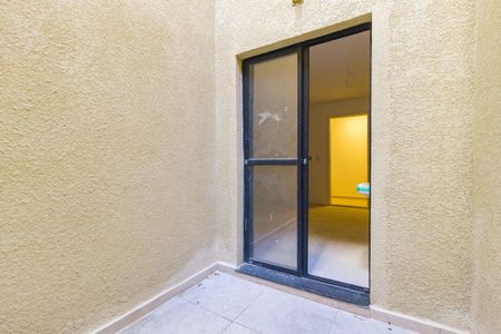 Apartamento à venda com 30m², 1 quarto e sem vaga Apartamento à venda com 30m², 1 quarto e sem vagaVaranda da Área de Serviço