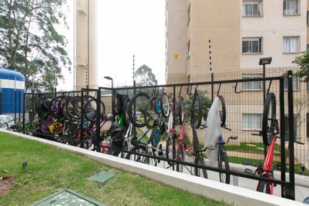 Apartamento para alugar com 32m², 2 quartos e sem vagaÁrea comum - Bicicletário