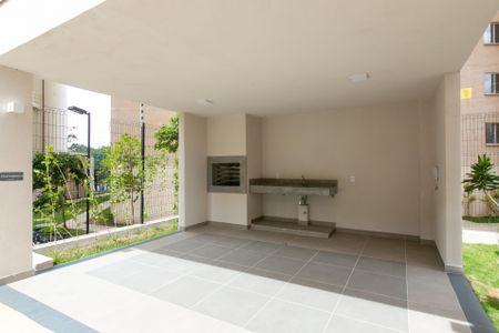 Apartamento para alugar com 32m², 2 quartos e sem vagaÁrea comum - Churrasqueira