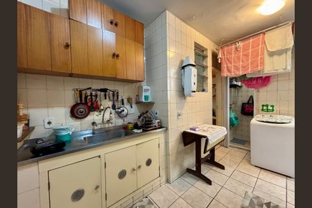 Apartamento à venda com 87m², 3 quartos e 1 vaga Apartamento à venda com 87m², 3 quartos e 1 vagaCozinha e Área de serviço