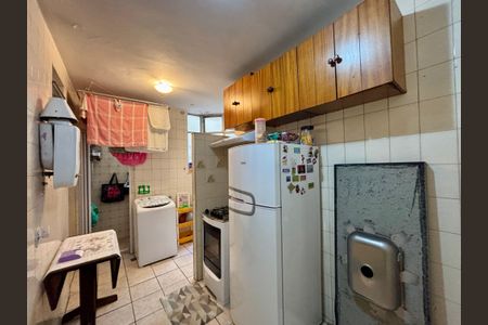 Apartamento à venda com 87m², 3 quartos e 1 vaga Apartamento à venda com 87m², 3 quartos e 1 vagaCozinha e Área de serviço