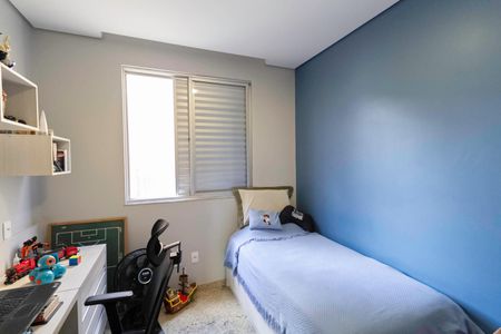 Apartamento à venda com 105m², 3 quartos e 2 vagasQuarto 1