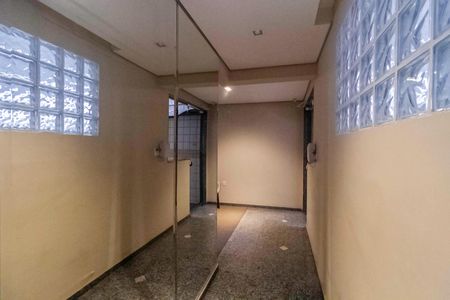 Apartamento à venda com 105m², 3 quartos e 2 vagasHall social