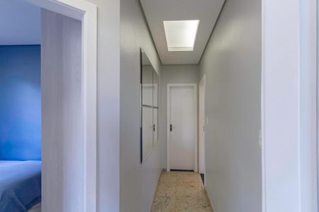 Apartamento à venda com 105m², 3 quartos e 2 vagasCorredor