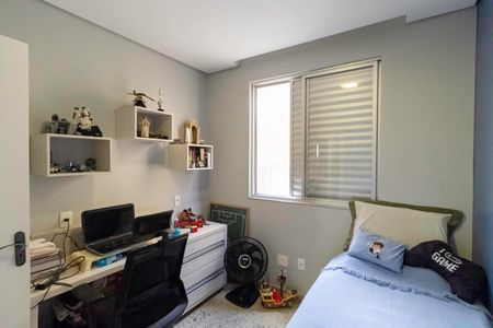 Apartamento à venda com 105m², 3 quartos e 2 vagasQuarto 1