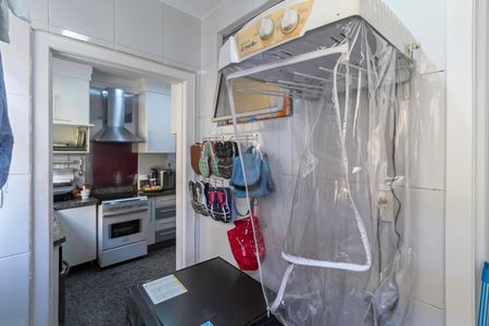 Apartamento à venda com 105m², 3 quartos e 2 vagasÁrea de serviço 