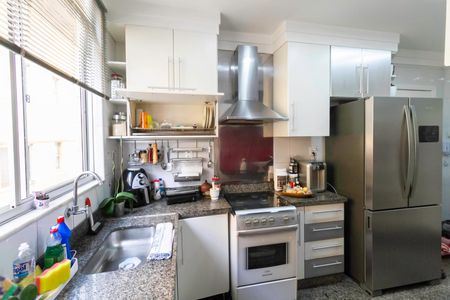 Apartamento à venda com 105m², 3 quartos e 2 vagasCozinha