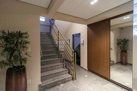 Apartamento à venda com 105m², 3 quartos e 2 vagasHall social