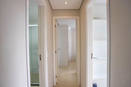 Apartamento à venda com 59m², 2 quartos e 1 vaga Apartamento à venda com 59m², 2 quartos e 1 vagaCorredor