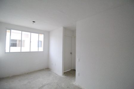 Sala de apartamento à venda com 2 quartos, 42m² em Pechincha, Rio de Janeiro