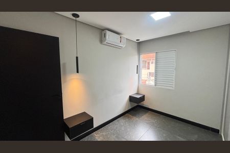 Suite de apartamento para alugar com 2 quartos, 97m² em Vila Alice, Santo André