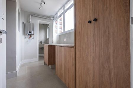 Apartamento para alugar com 120m², 3 quartos e 1 vaga Apartamento para alugar com 120m², 3 quartos e 1 vagaÁrea de Serviço