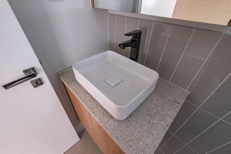 Apartamento para alugar com 120m², 3 quartos e 1 vaga Apartamento para alugar com 120m², 3 quartos e 1 vagaBanheiro Social