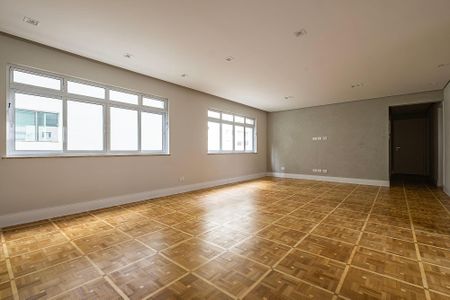 Apartamento para alugar com 120m², 3 quartos e 1 vaga Apartamento para alugar com 120m², 3 quartos e 1 vagaSala/Cozinha