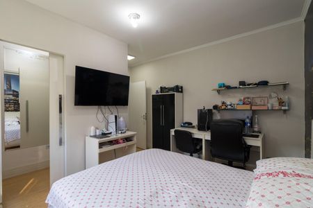 Casa à venda com 330m², 5 quartos e 3 vagasQuarto 2