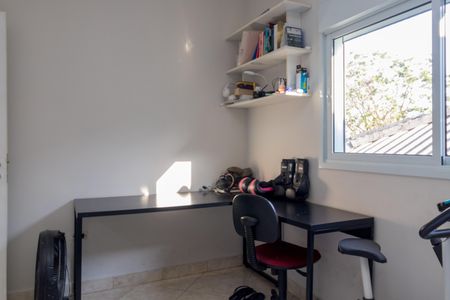 Casa à venda com 330m², 5 quartos e 3 vagasQuarto 3