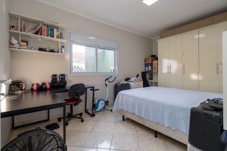 Casa à venda com 330m², 5 quartos e 3 vagasQuarto 3