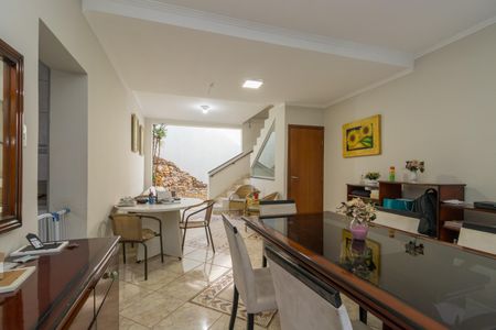 Casa à venda com 330m², 5 quartos e 3 vagasSala de Jantar