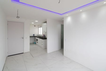 Sala de apartamento para alugar com 2 quartos, 42m² em Guaratiba, Rio de Janeiro