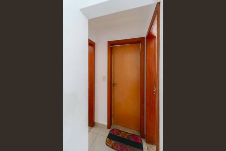 Apartamento para alugar com 60m², 2 quartos e 1 vaga Apartamento para alugar com 60m², 2 quartos e 1 vagaCorredor